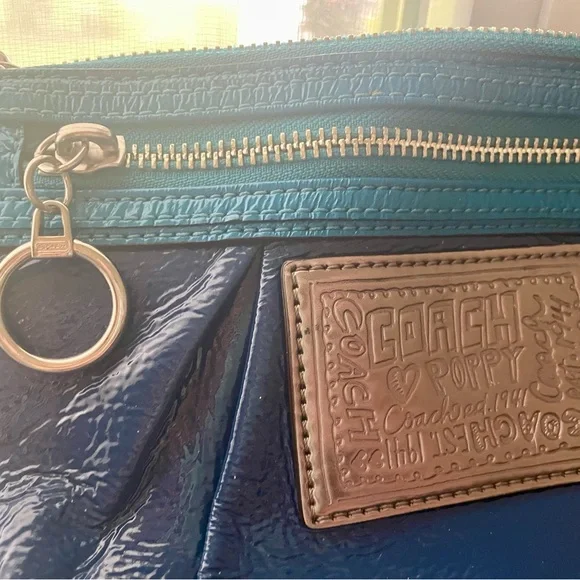 Coach Poppy Blue Leather Crossbody Bag with Silver Hardware - Picture 2 of 5